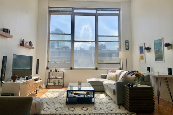 Model Loft Unit - Fantastic Loft-Style Apartments Available In The Heart of Fenway! Central AC!