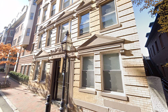 Exterior. - JOY ST - MODERN 1 BED SPLIT IN THE HEART OF BEACON HILL! Apartments