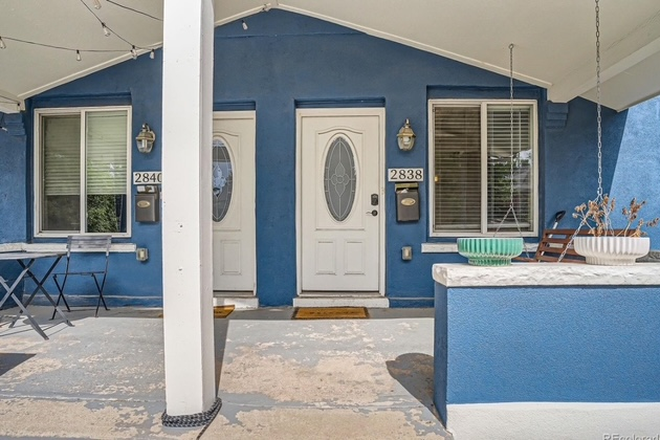 Front porch and entryway - Charming bungalow close to campus and to LoHi - Duplex