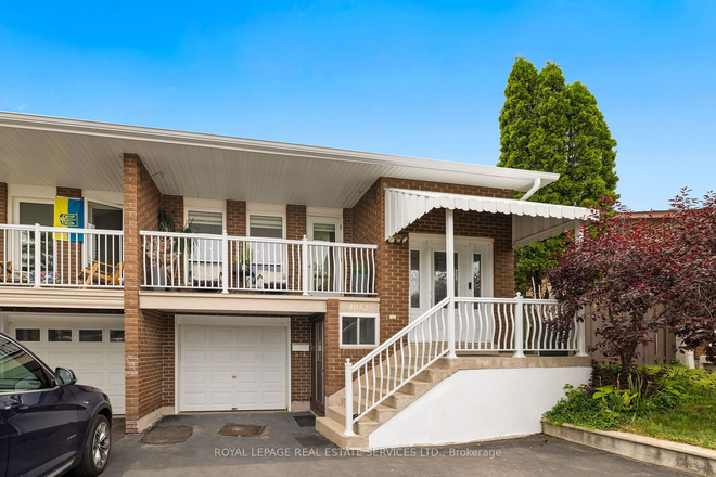 Outside street view - 2-Bedroom Fully Furnished Basement Apartment in Central Mississauga