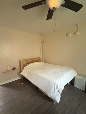 Bedroom - Campus Village
