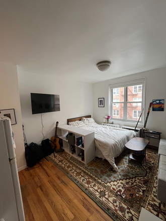 Bed - Chelsea Studio Sublet, 2 Blocks from Penn Station