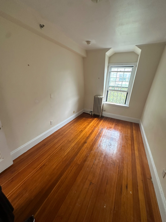 Room - Great room! Great location!! Apartments