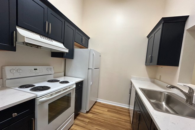 Kitchen - Campus Edge Condominiums Unit 1012