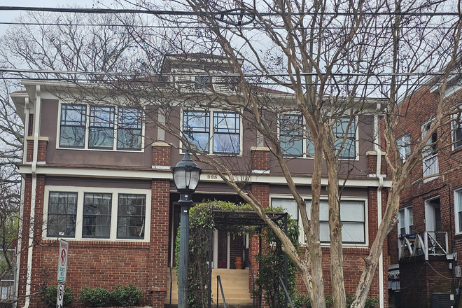 front of building - Live in the heart of Virginia-Highland! 1br / 1ba apartment, less than three miles from campus