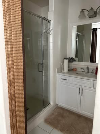 Ensuite bathroom - Furnished bedroom with private bath in Great Park