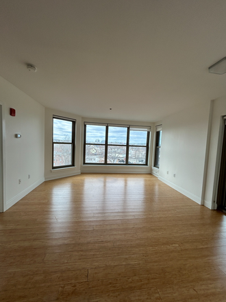 1 - AVAILABLE NOW! LUXURY 2 BR/2BATH, PETS FRIENDLY, NO FEE! Apartments