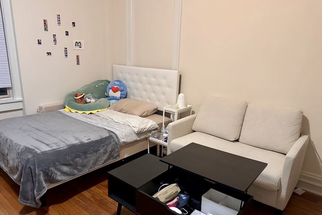 Living Area - Wyman Towers Apartments