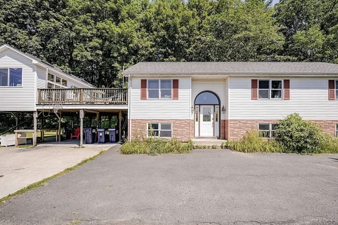 Front of house - 8BR/4Bath house 5 minute walk from campus!