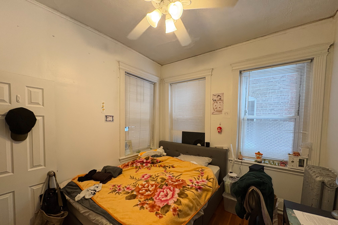 Bedroom - Summer Sublease! Room in 2Bd. apt on Hemenway, near NU