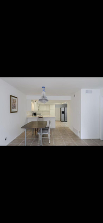 place to eat - Spacious 4-Bed Townhome in University Park – Bright, Airy & Greenbelt-Adjacent