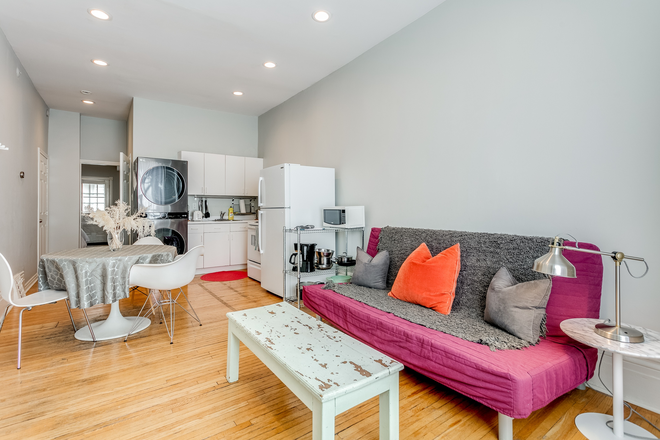 Living room kitchen - Fully Furnished 1 Bedroom In Family Friendly Little Italy Walking Distance to UofT