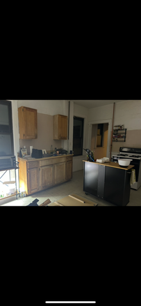 Kitchen - Apartment Room Summer Sublease