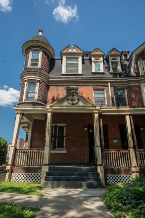 4023 Pine - 4023 Pine St Apartments