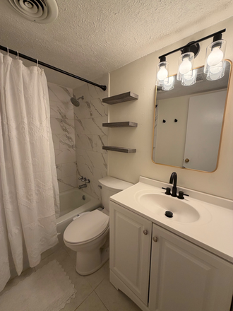 Bathroom - 1-bedroom condo by Emory University