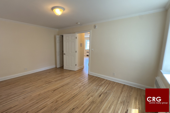 . - 2 BED, HEATING INCLUDED, NO BROKER FEE!! Apartments