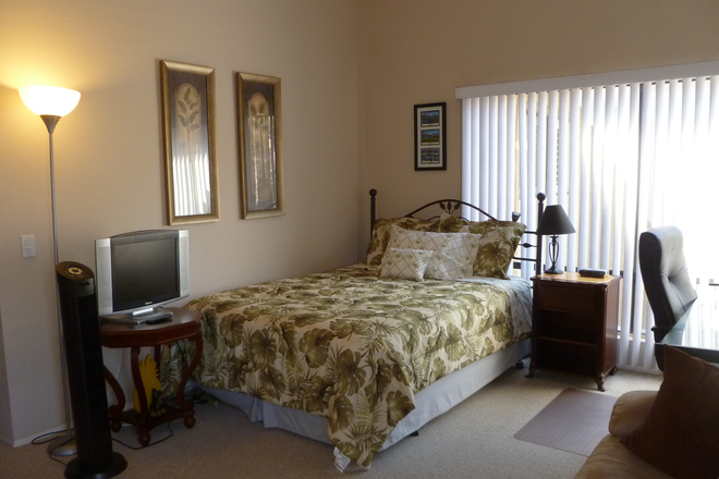 Bedroom - Master bedroom