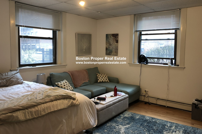 a - 2 big bedrooms, NO FEE Condo