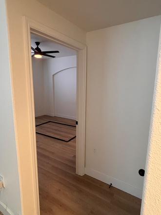 Bedroom entrance - Terracina Apartments