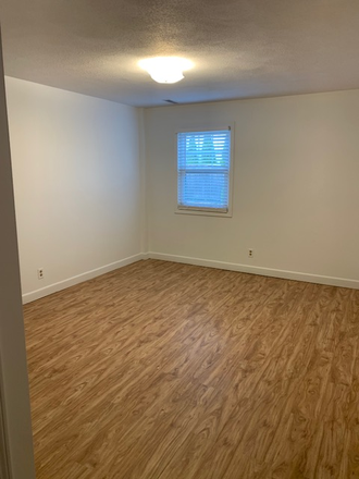 back bedroom - Fantastic Location, 166 Wickenden St near Benefit, Spacious 3 bed with deck Apartments