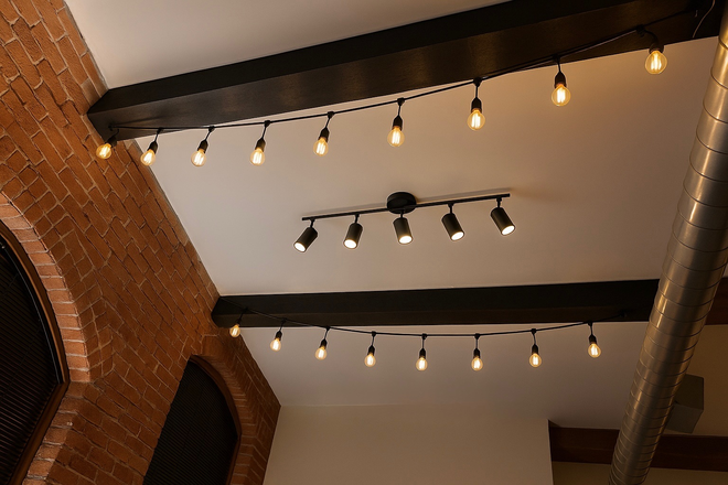 Lighting - Spacious Furnished Loft Near Brown (2k sq feet) – Private Floor + Amenities