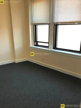 Call NOW for showings! 617-236-8550 - COMM AVE - FANTASTIC KENMORE 2 BED W/ HOT WTR INC! *AVAIL NOW* Apartments