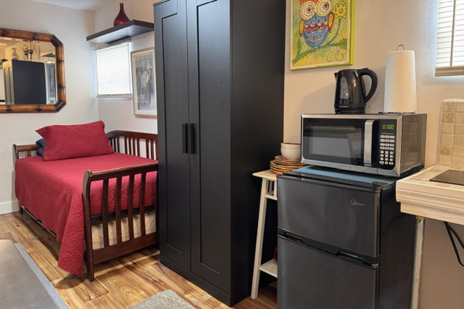 Bed area and Kitchenette. - Studio with Private Entrance – ALL Utilities Included! Mins to NSU! Apartments