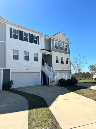 White & black unit, second from end. Large permanently empty corner lot seen to right of photo - Quiet Marsh View New Build Townhome Johns Island/West Ashley