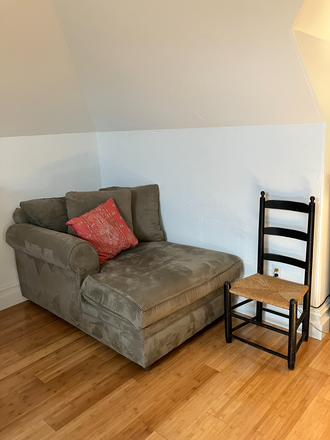 Living room - 1 BR Sunny quiet furnished 3rd flr Victorian house walk to Coolidge Corner,  Longwood, Green Lines