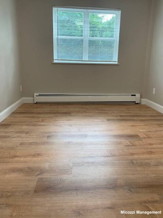 Unfurnished bedroom (145" x 113") - Private Bedroom in a modern 2 bed/1 bath in Medford Apartments