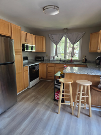 Kitchen - AVAILABLE NOW!! ROOM WITH PRIVATE BATH AND WALK IN CLOSET in MANSFIELD, Freedom Green Flexible lease