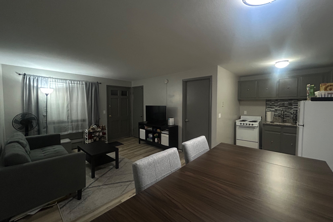Wide Angle View - Willington Oaks One Bedroom Apartment /w Furniture