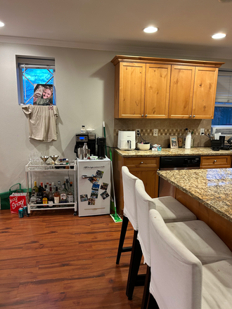 Kitchen - 1 bed 1 bath Rental