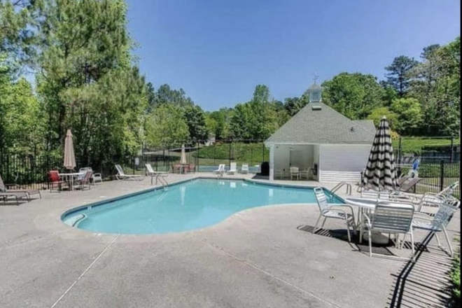 Swimming pool. 2 minutes away - One furnished Room available. Utilities included!