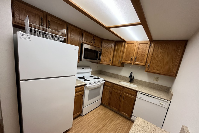 2 - AUGUST PRE-LEASING: 2932 Shadow Creek Dr #K208 Condo