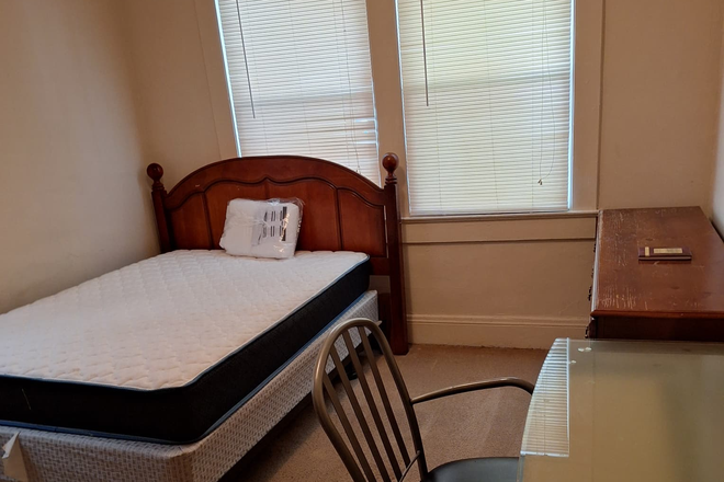 Downstairs Furnished Room - $600-$700 FURNISHED BEDROOM House