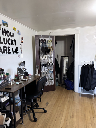 shared bedroom (my side) - Room for Sublet, close to campus Apartments