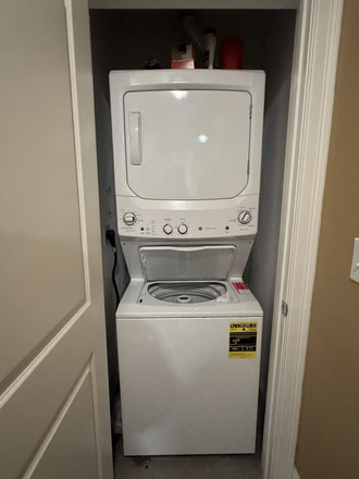 Laundry room - Fully Furnished Apartment Close to Campus – Convenient & Move-in Ready (SUBLETTING FOR SUMMER 2026)