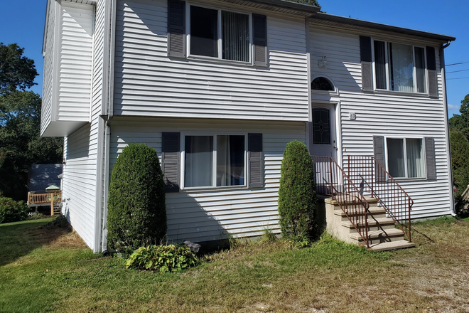 60 Wood Sorrel Trail - 60 Wood Sorrel Trail Narragansett, RI 02887 House