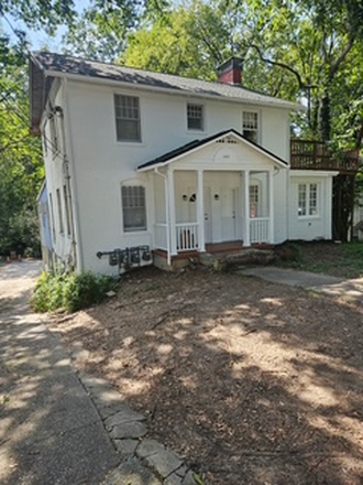 Front of House - Renovated 2BR/1BA Apt - Exceptional Location Across Street from Emory Bookstore and Chemistry Bldg