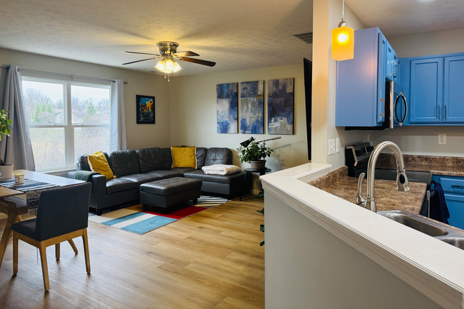 Living Room - Summer Furnished 2 Bed / 1 Bath in West Lafayette | Garage + W/D + Wi-Fi | $1350 /month Condo