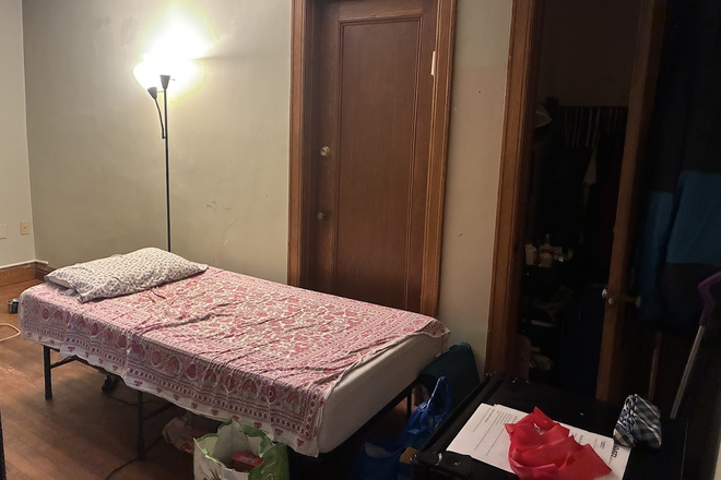 Inside room - House right on Campus, next to Prince Hall