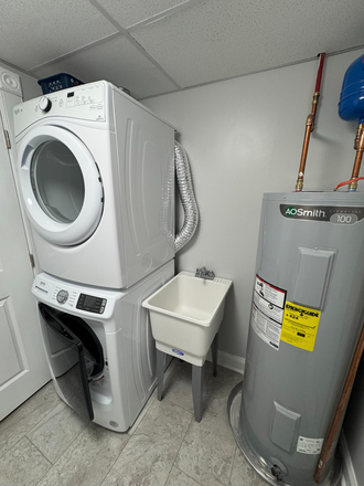 Laundry Room - All-Inclusive Furnished Suite in Reservoir Hill 6-10 Min to UMMC 10-15 Min to JHU - Full KIT + W/D Duplex