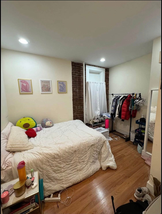 Single room - Private Room Available in Fenway/Kenmore