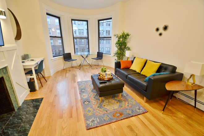 Living Room - Great 1 Bedroom*** Apartments