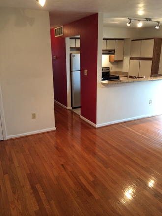 Living Room area - University Place - Close to Campus & Math Empo!