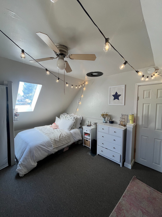 Bedroom - 1077 9th Street Housing, Right Next to Alpine Modern on the Hill House