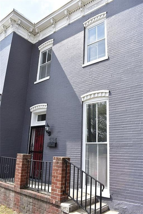 Front - 524 Brook Rd - Walking distance to VCU!  3 Bedrooms/3.5 Bath