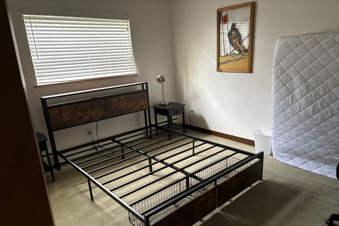 Bedroom 1 - University Heights, 1 room available, close to campus Apartments