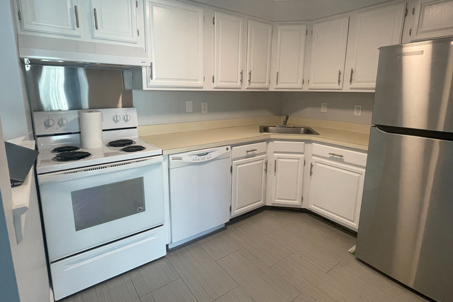 kitchen - 2BR/2Bath condo-Tamarron Dr-Plainsboro